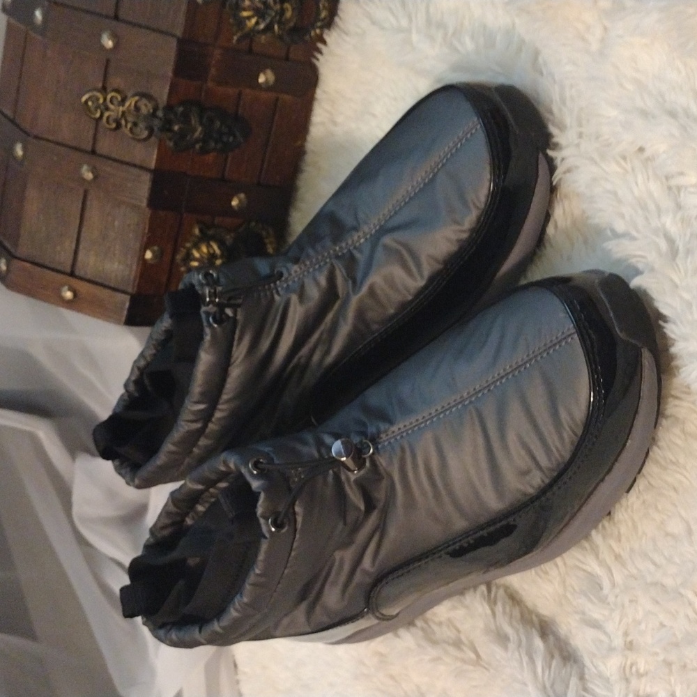 EUC Sporto Barefoot Wool Cold Gear Booties